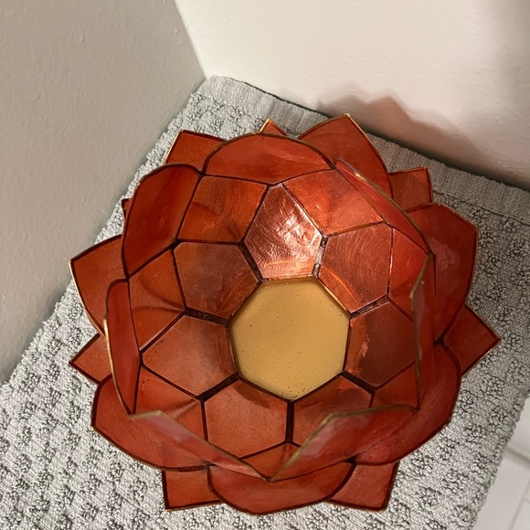 Light Red with Gold Edged Accents Lotus Candle Holder - Picture 4 of 8